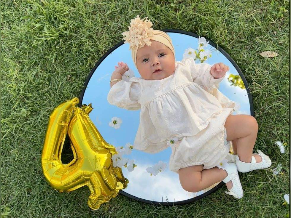 ژست‌ عکس ماهگرد نوزاد در طبیعت