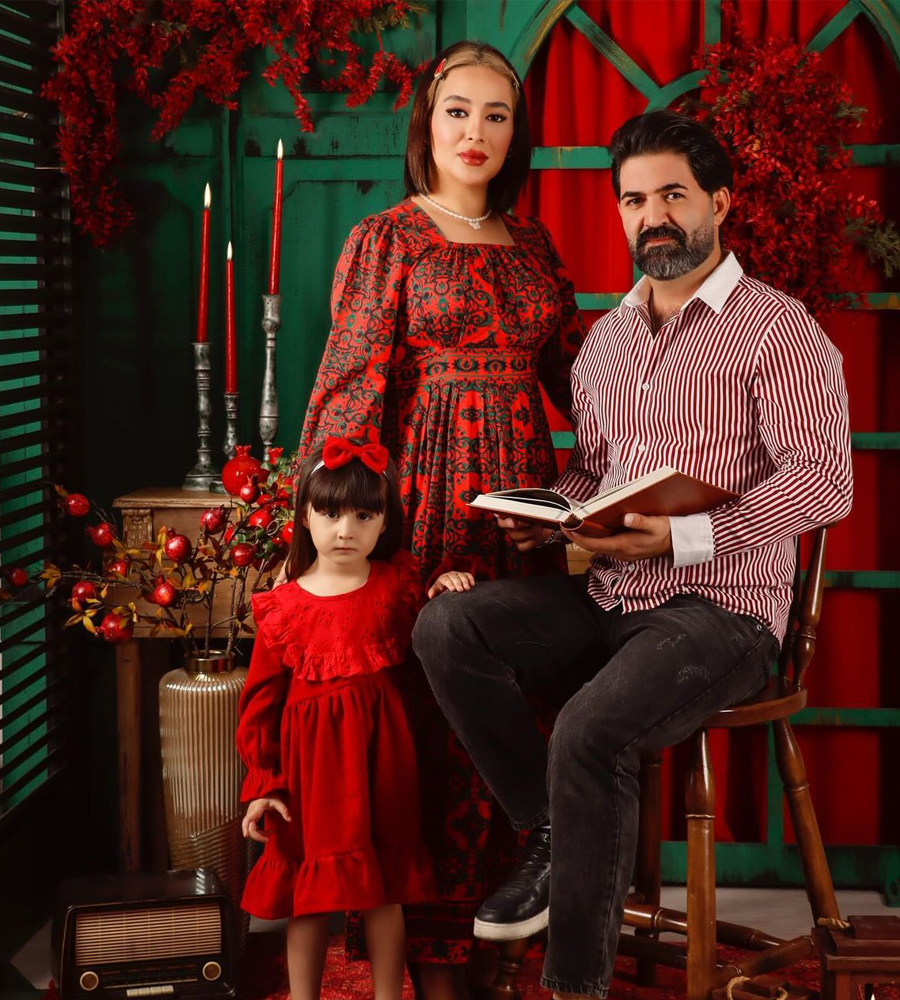 ایده عکس یلدایی کودک